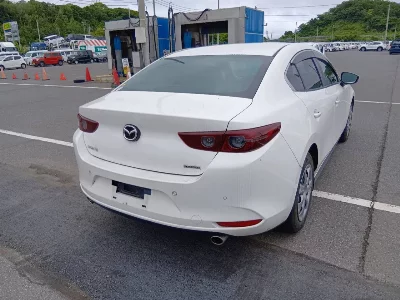 MAZDA MAZDA3