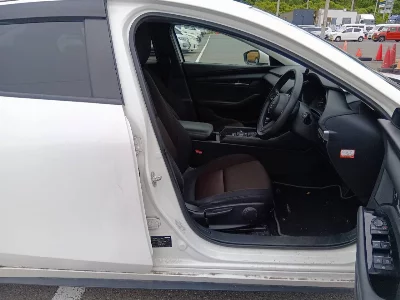 MAZDA MAZDA3