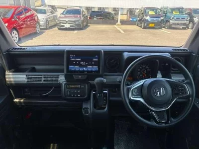HONDA N-VAN