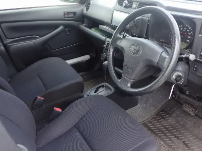 TOYOTA SUCCEED VAN