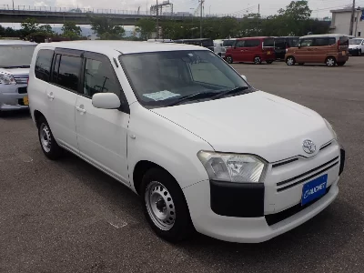 TOYOTA SUCCEED VAN
