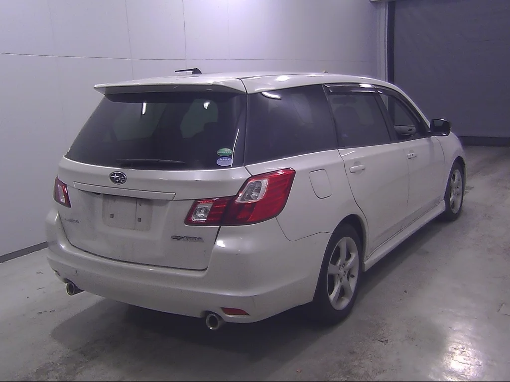 Subaru Exiga  с аукциона в Японии