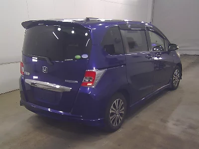 HONDA FREED