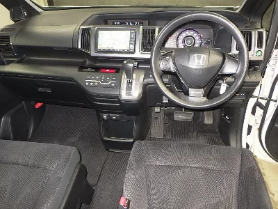 HONDA STEPWGN SPADA