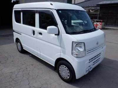 NISSAN NV100 CLIPPER