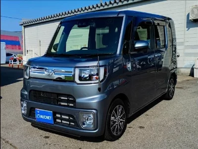 TOYOTA PIXIS MEGA