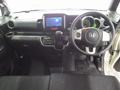 HONDA N BOX +