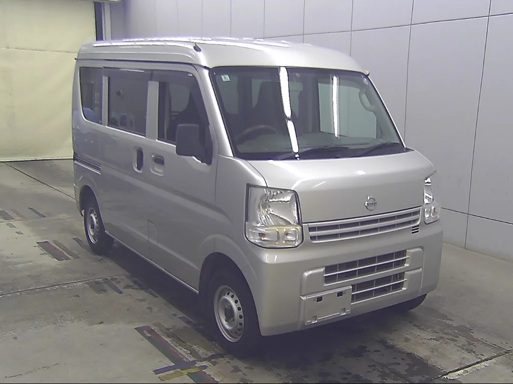 Nissan NV100 Clipper  с аукциона в Японии
