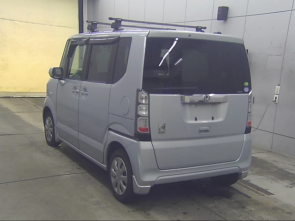 Honda N-Box  с аукциона в Японии