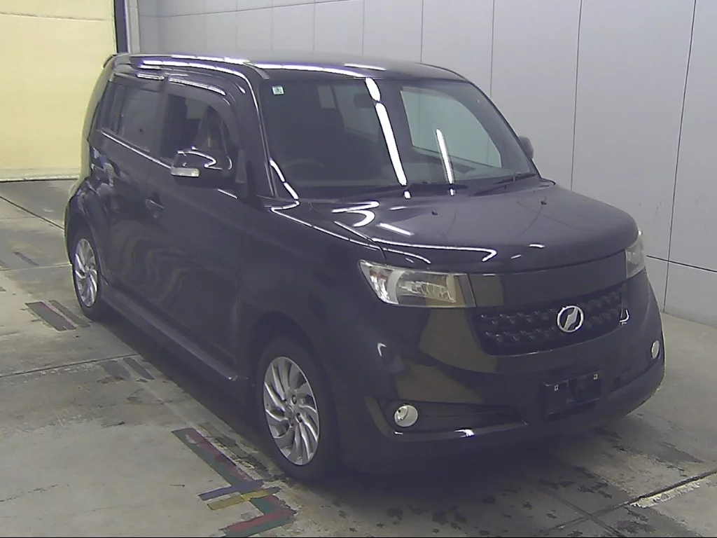 Toyota bB 2014