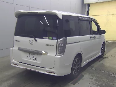 HONDA STEPWGN SPADA