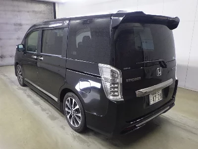 HONDA STEPWGN SPADA