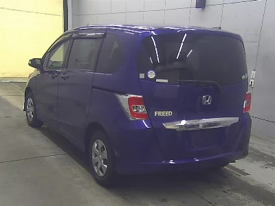 HONDA FREED