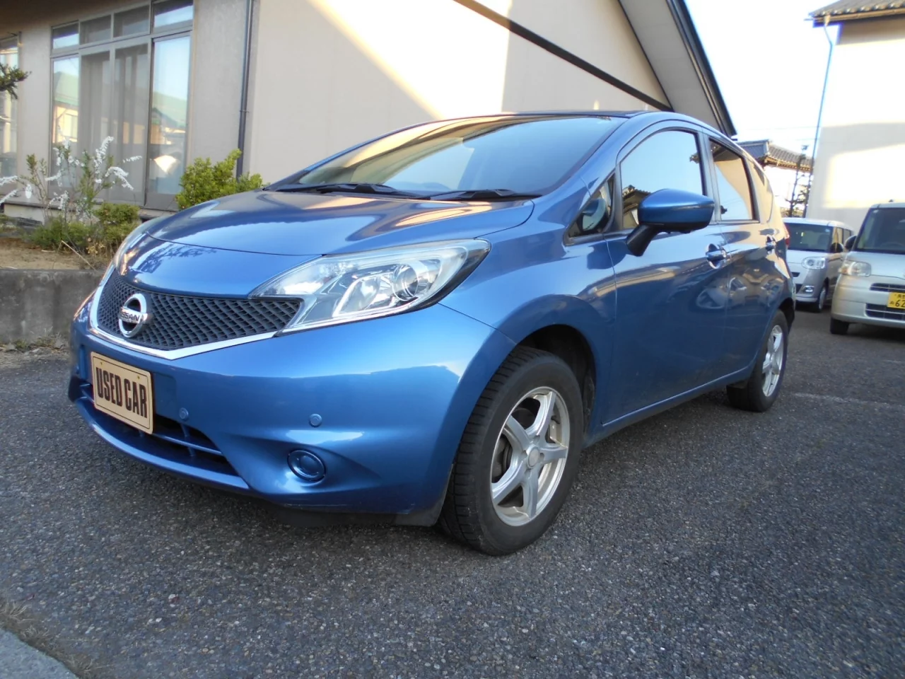 Nissan Note  с аукциона в Японии