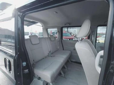 NISSAN NV100 CLIPPER RIO