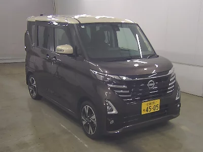 NISSAN ROOX
