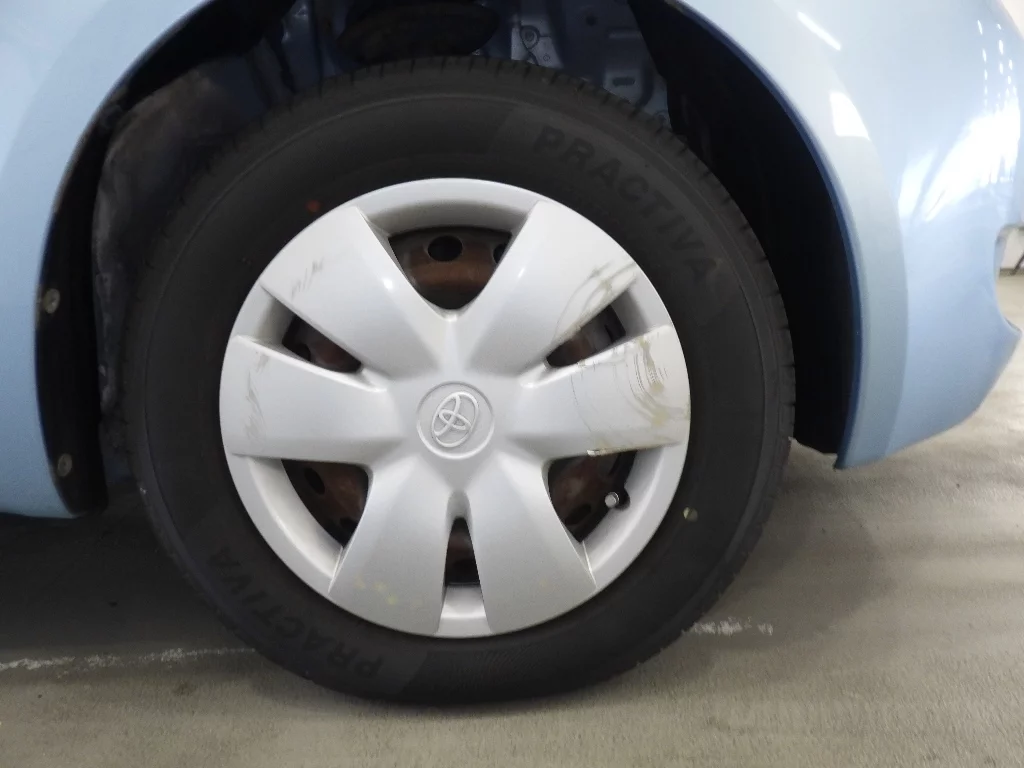 Toyota Vitz  с аукциона в Японии