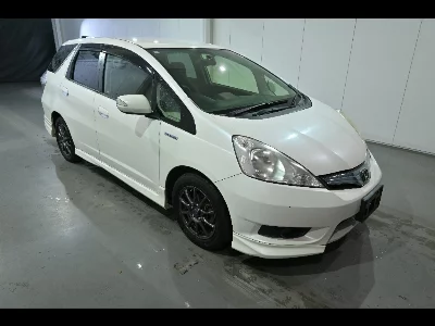 HONDA FIT SHUTTLE