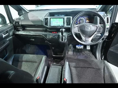 HONDA STEPWGN SPADA