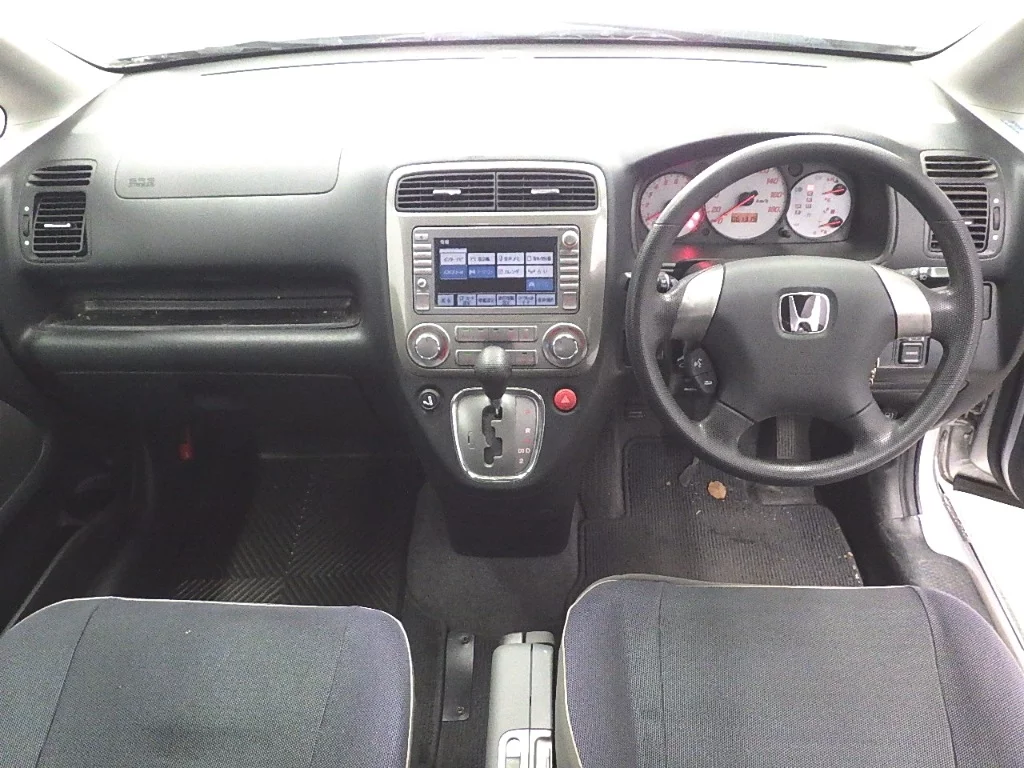 Honda Stream  с аукциона в Японии