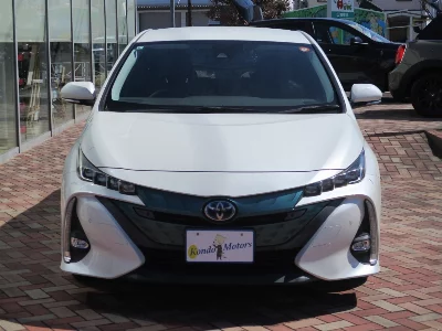 TOYOTA PRIUS PHV