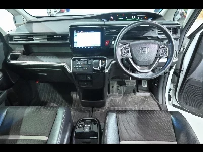 HONDA STEPWGN SPADA