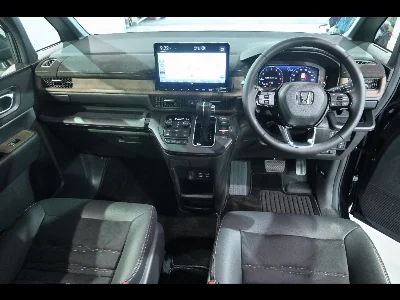 HONDA STEPWGN SPADA