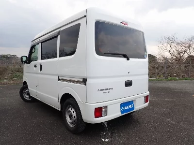 MITSUBISHI MINICAB