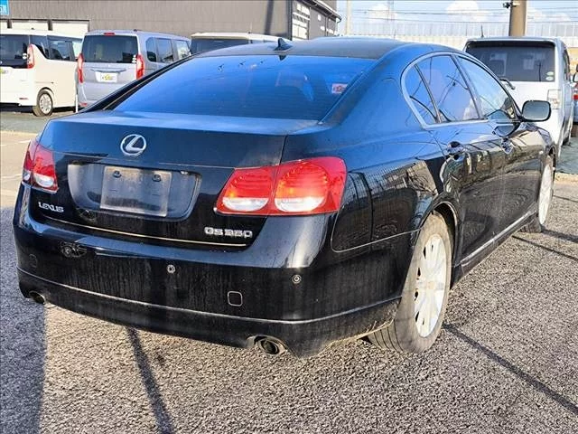 Lexus GS  с аукциона в Японии
