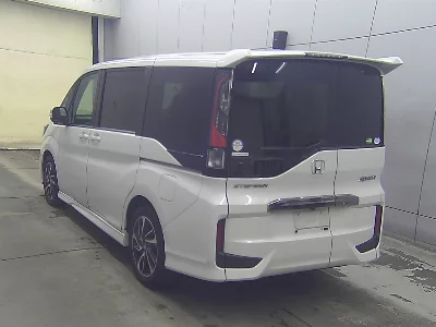 Honda STEPWGN SPADA