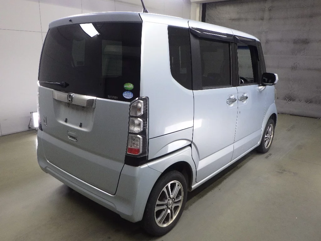 Honda N-Box  с аукциона в Японии