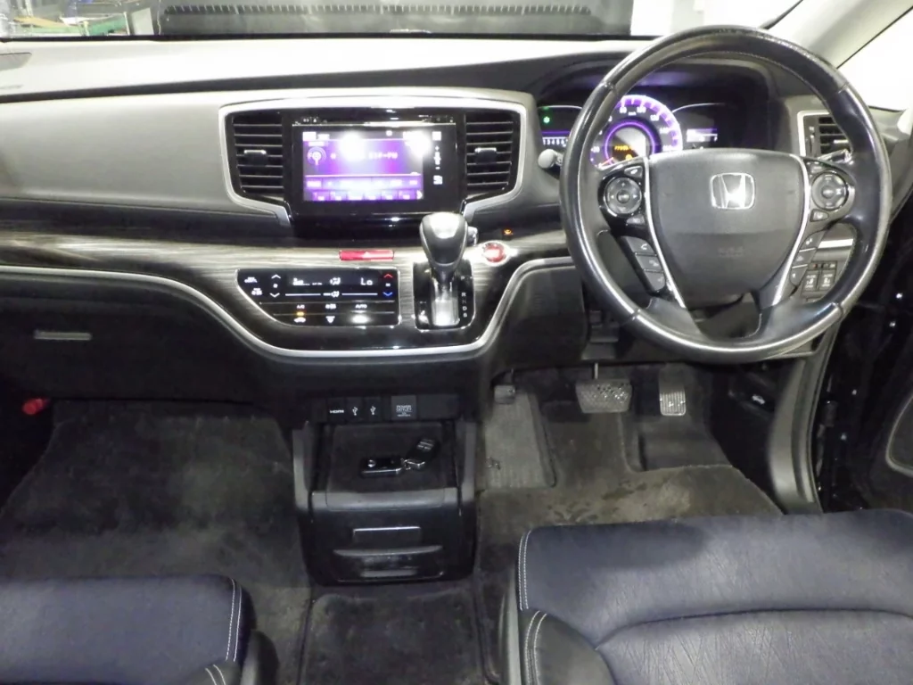 Honda Odyssey  с аукциона в Японии
