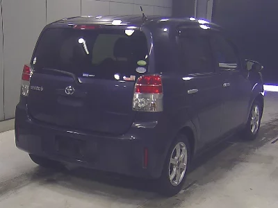 TOYOTA SPADE