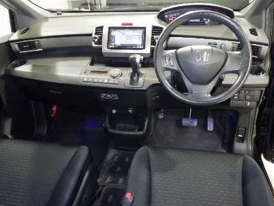 Honda Freed Spike