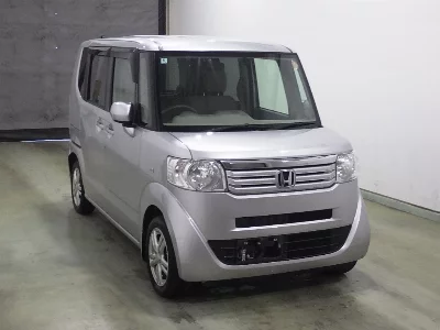 HONDA N BOX +