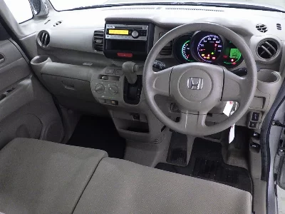 HONDA N BOX +