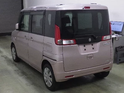 Suzuki Spacia