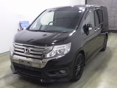 Honda STEPWGN SPADA