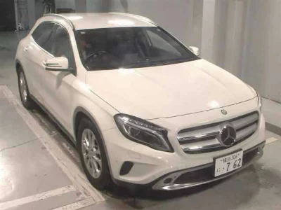 MERCEDES BENZ GLA