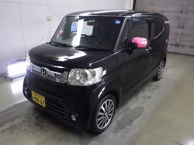 HONDA N-BOX SLASH