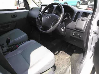 TOYOTA LITE ACE VAN
