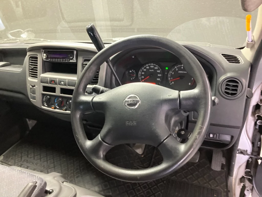 Nissan Caravan  с аукциона в Японии
