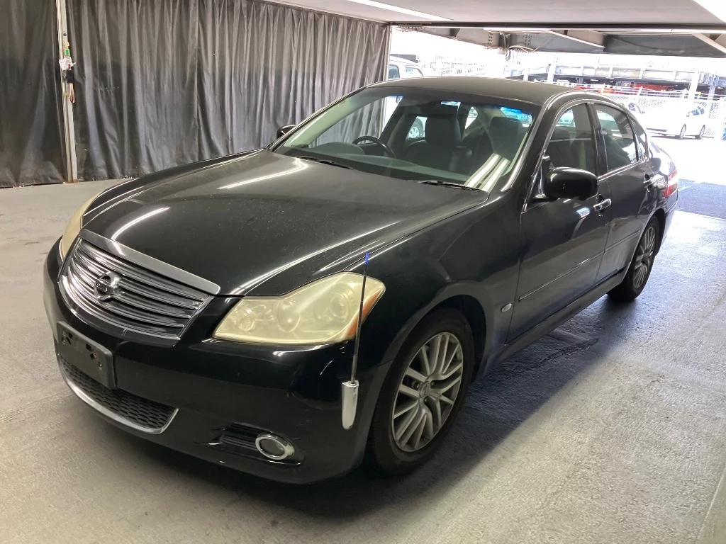 Nissan Fuga  с аукциона в Японии