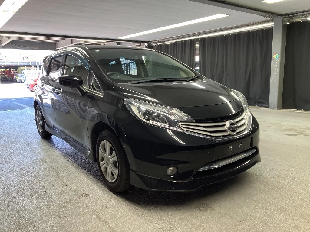 Nissan Note  с аукциона в Японии