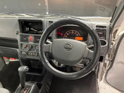 NISSAN NT100 CLIPPER