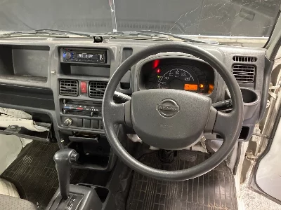 NISSAN NT100 CLIPPER