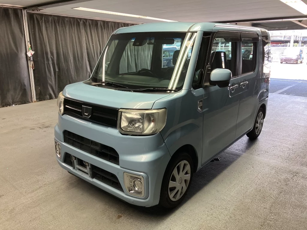 Daihatsu Wake  с аукциона в Японии