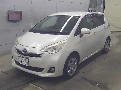 Toyota Ractis