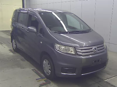 Honda Freed Spike
