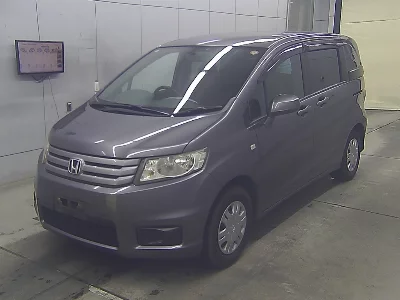 Honda Freed Spike